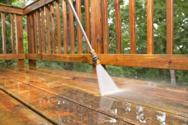 Best Patio and Deck Pressure Washing  in Clearlake Oaks, CA
